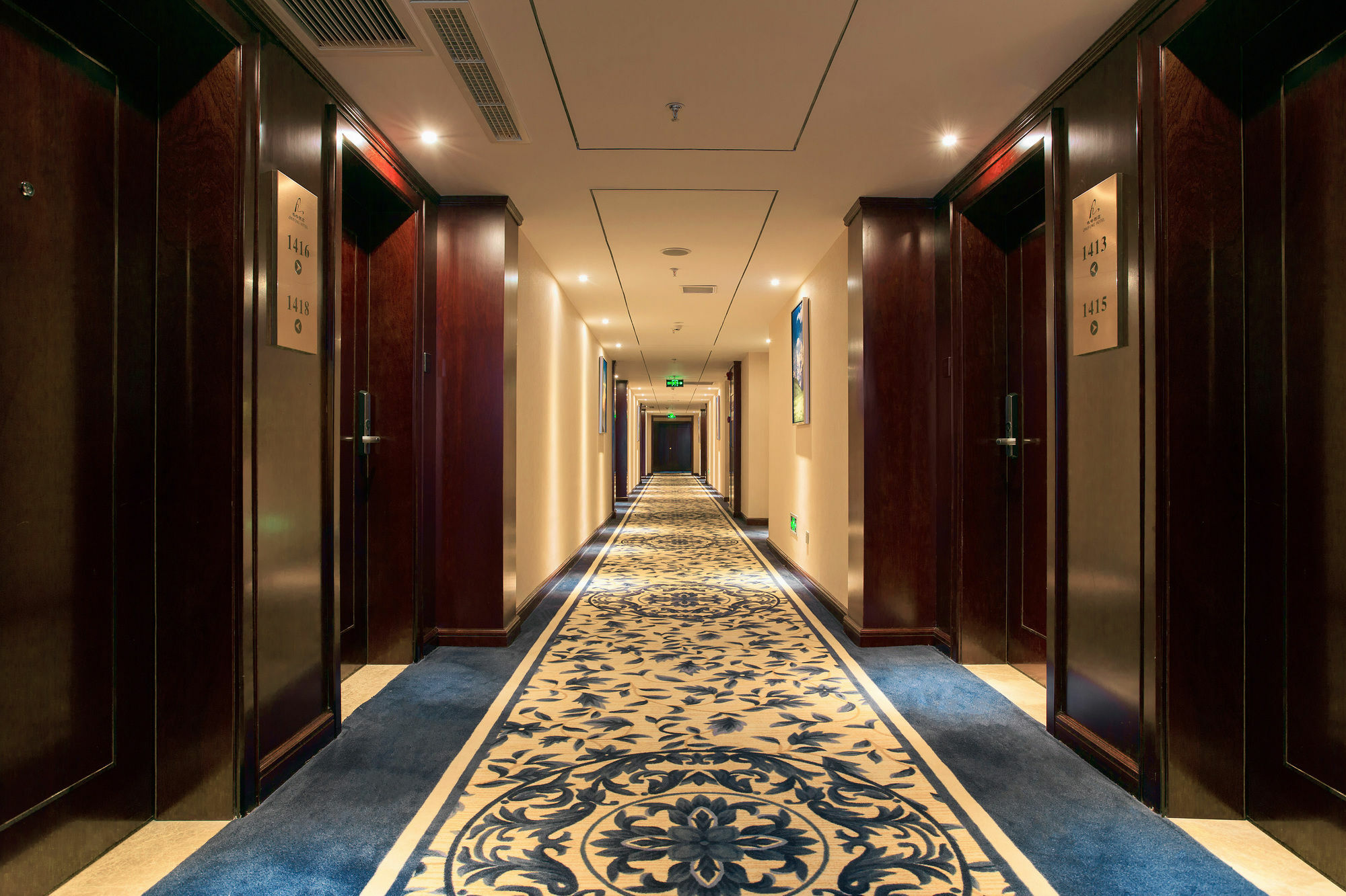 Zhufeng Hotel 成都 エクステリア 写真